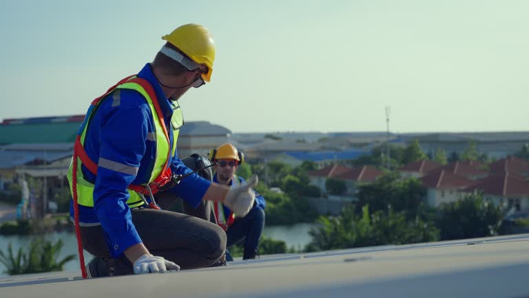 Fast & Reliable Emergency Roof Repairs in South Venice, FL